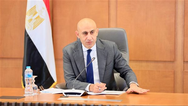 عقوبات لمخالفي ضوابط الامتحانات وتحظر الأسئلة خارج المنهج