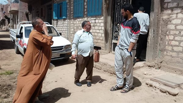 محافظ أسيوط يطلق حملات طرق الأبواب في صدفا للتصالح