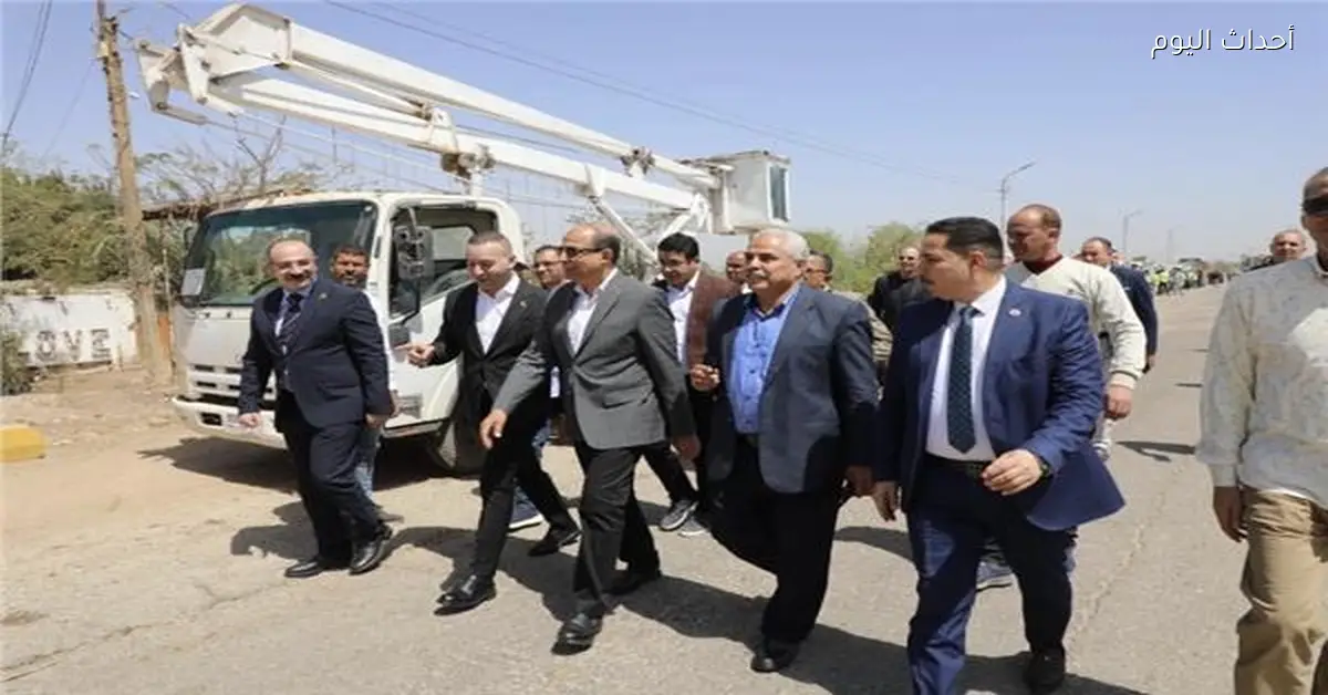 محافظ المنيا يتفقد معدات النظافة والرصف في مغاغة