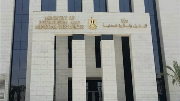 مصر تزيد ضخ الغاز الطبيعي في الشبكة القومية 500 مليون قدم مكعبة يومياً