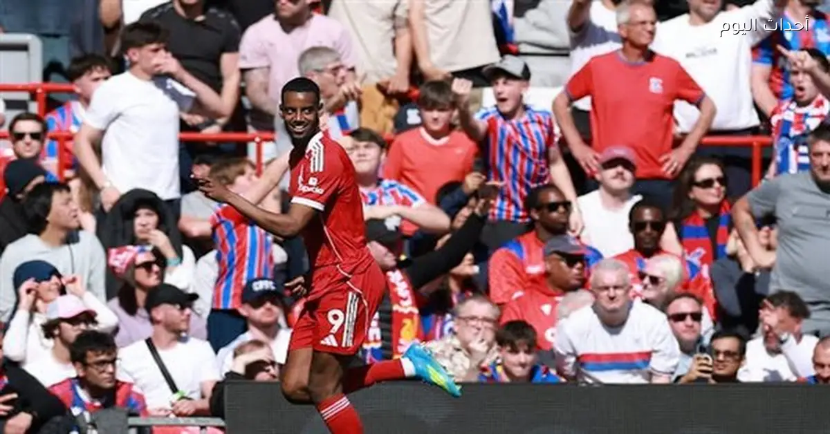 ملخص وأهداف الشوط الأول لمباراة ليفربول وكريستال بالاس في الدوري الإنجليزي 2025-26