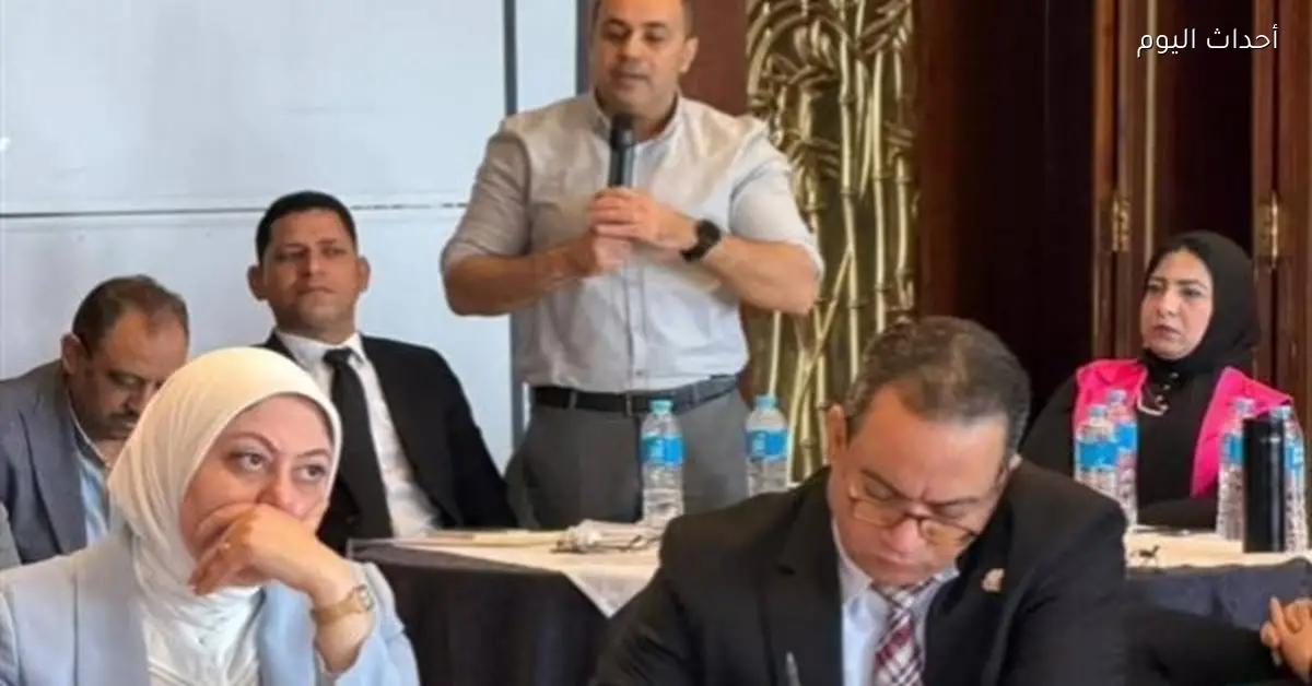 ورشة عمل لتطوير متابعة وتقييم التنمية في بنى سويف