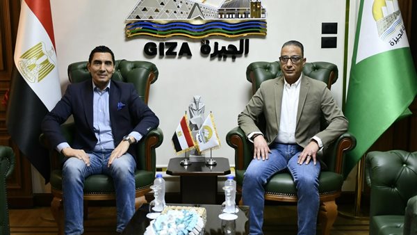 وزير الشباب والرياضة يجتمع مع محافظ الجيزة قبل تفقد المنشآت الرياضية