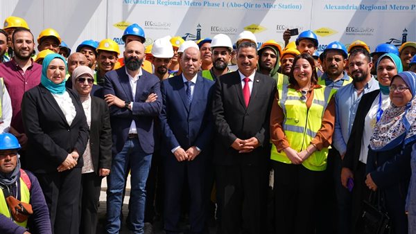 وزير العمل يؤكد على أهمية السلامة المهنية في مشروع مترو الإسكندرية