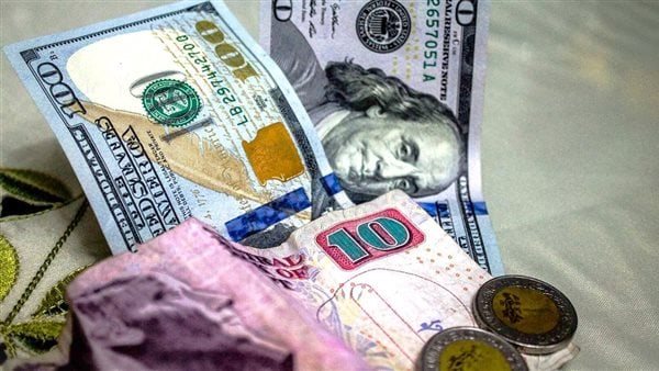 سعر الدولار اليوم