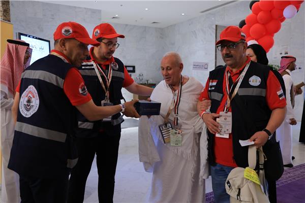 وزيرة التضامن تتابع أوضاع حجاج الجمعيات الأهلية في الأراضي المقدسة