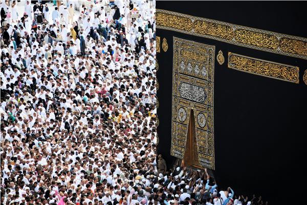 أحكام المرأة في الحج وفق الضوابط الشرعية