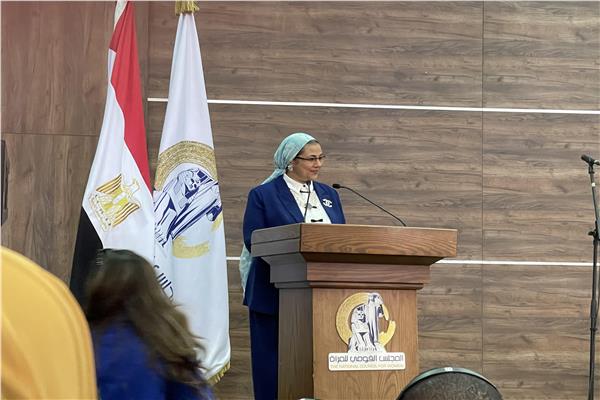 أمل عمار: المرأة الأفريقية تلعب دورًا محوريًا في تطوير المجتمع
