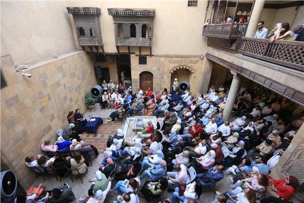 إقبال جماهيري كبير على ندوة “الابتلاء والألم عند الصوفية” في محافظة القاهرة