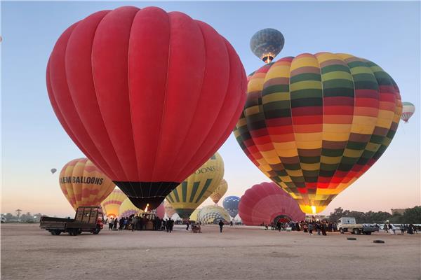 إيقاف رحلات البالون السياحي في الأقصر خلال الصيف لضمان السلامة