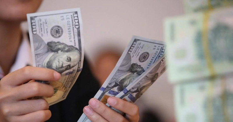 سعر صرف الدولار الأمريكي اليوم (15 مايو 2026). (صورة توضيحية).