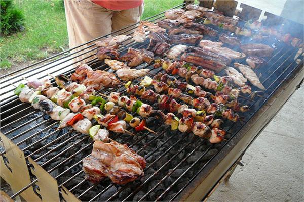 استمتع بالعيد دون مخاطر صحية بحسب رسائل طبية جديدة