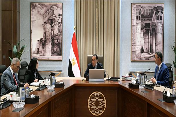 الحكومة تعلن عن برنامج موحد للحماية الاجتماعية للفئات المستحقة