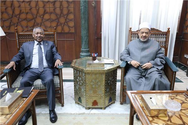 السفير السوداني يشيد بجهود مصر في دعم الطلاب السودانيين بالأزهر