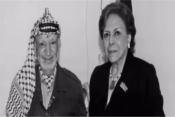 القومي للمرأة ينتج فيلمًا عن مسيرة السفيرة مرفت تلاوي