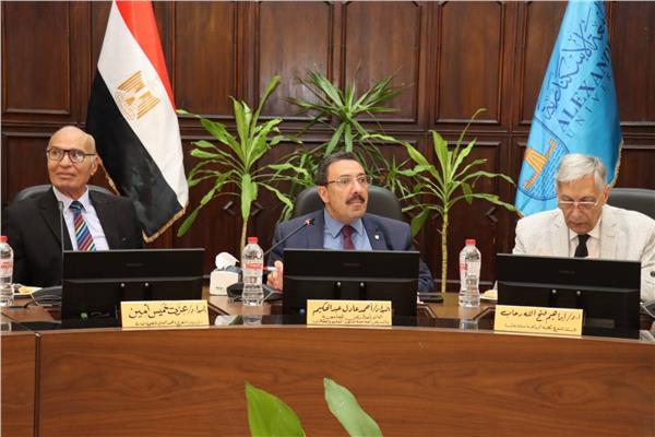 انتظام امتحانات الفصل الدراسي الثاني في جامعة الإسكندرية