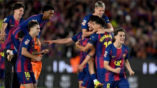 بث مباشر لمباراة برشلونة وريال بيتيس في الدوري الإسباني الآن