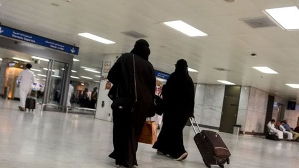 تأجيل دعوى إلغاء قرار منع سفر النساء إلى السعودية إلى 7 سبتمبر