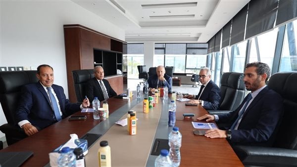 تحديد هوية الفريق المشارك في الكونفدرالية حسب مصدر بالجبلاية