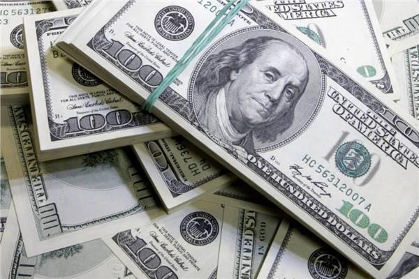  تراجع سعر الدولار في مصر
