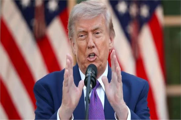 ترامب يهدد بتصعيد عسكري إذا فشل الاتفاق مع إيران