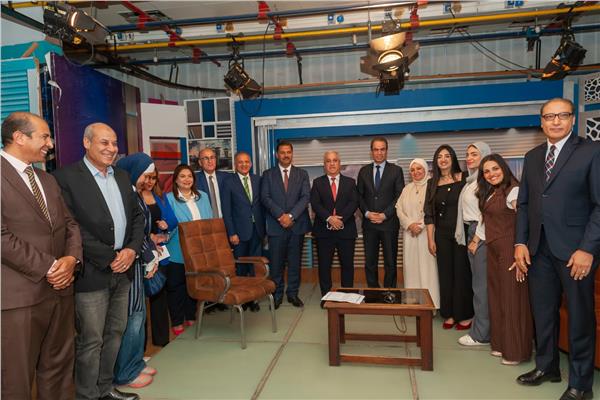 تعاون بين الأهرام والأخبار وقناة الإسكندرية لتطوير المحتوى التلفزيوني والإعلاني