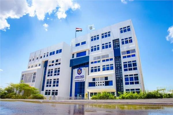 جامعة دمنهور تستكمل استعداداتها لامتحانات نهاية العام