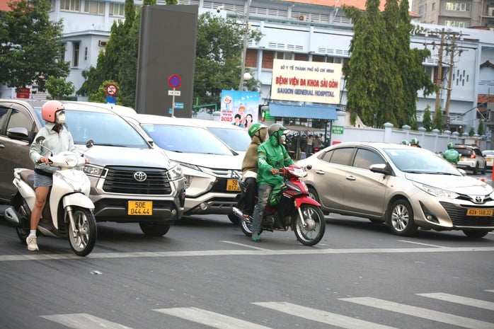Dự báo thời tiết hôm nay, 25-5: TPHCM và Nam Bộ nắng nóng diện rộng - Ảnh 1.