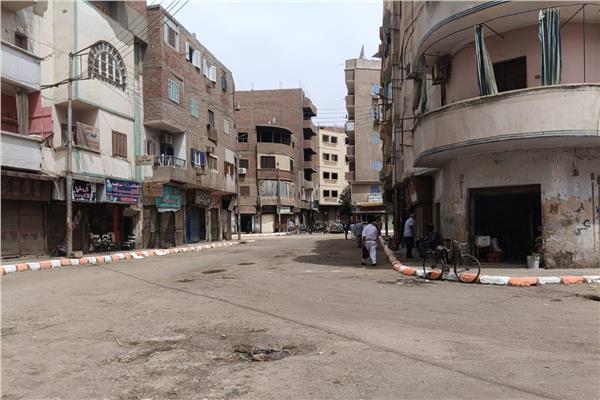 حملات لرفع الإشغالات والباعة الجائلين في نجع حمادي بقنا