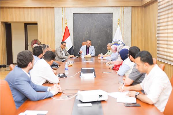 رئيس جامعة المنصورة الأهلية يؤكد على ضرورة ربط الدراسة الهندسية بسوق العمل