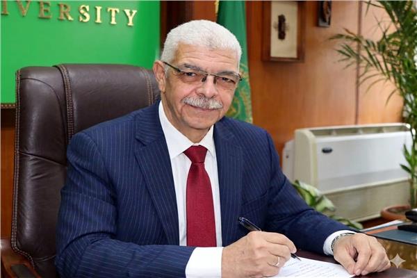 رئيس جامعة المنوفية يهنئ القيادة السياسية بتجديد رئاسة مصر للإيسيسكو