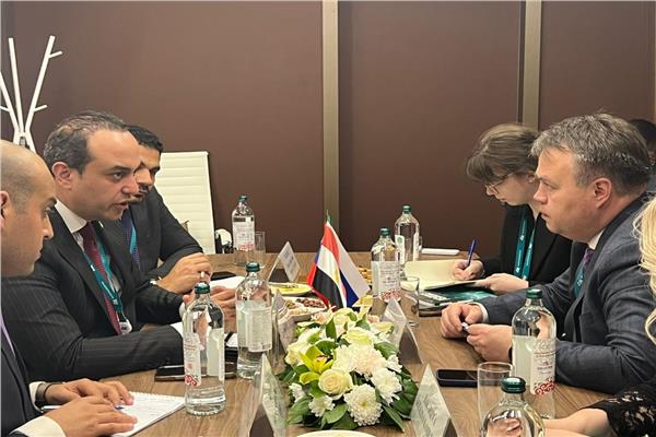 رئيس هيئة الرعاية الصحية يبحث سبل التعاون مع وزير الصحة في تتارستان