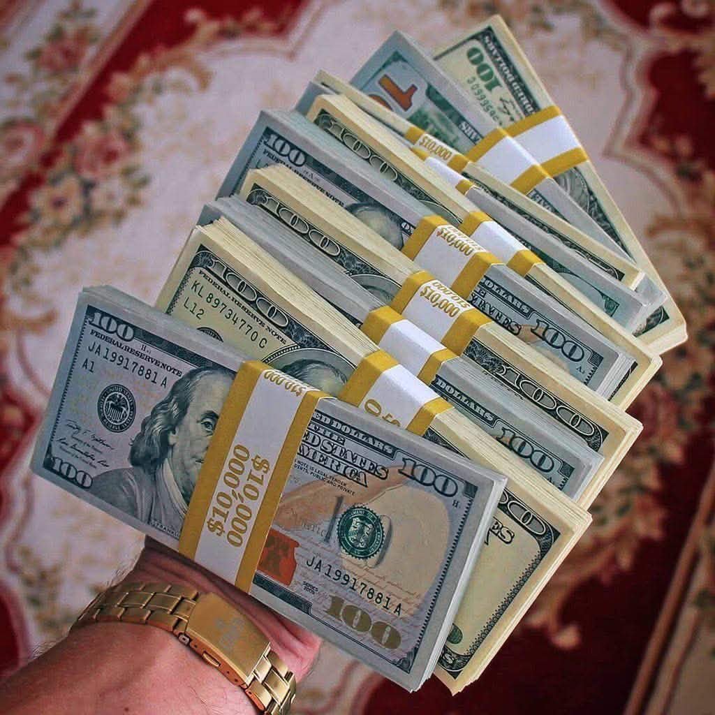 سعر الدولار اليوم الجمعة 15 مايو 2026 أمام الجنيه المصري.. استقرار نسبي بالبنوك وتحركات محدودة في السوق