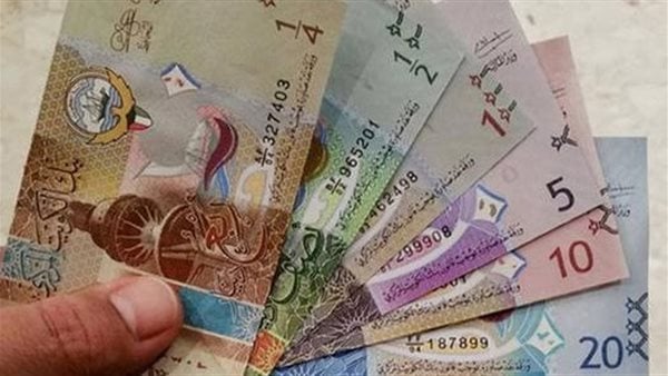 سعر الدينار الكويتي أمام الجنيه اليوم 14 مايو 2026