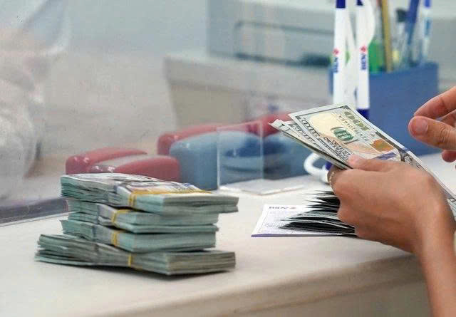 سعر صرف الدولار الأمريكي اليوم (20 مايو 2026). (صورة توضيحية.)