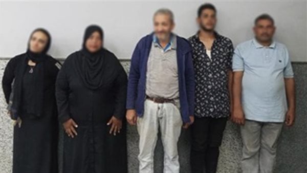 ضبط 12 شخصًا بتهمة استغلال الأطفال في التسول بالجيزة