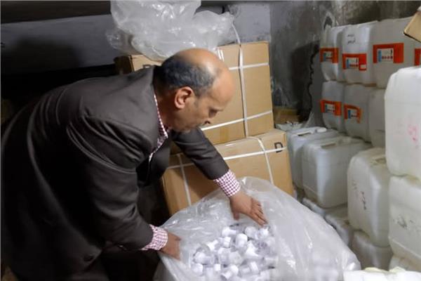 ضبط 43000 عبوة مستحضرات طبية بمصنع غير مرخص في طنطا بمحافظة الغربية