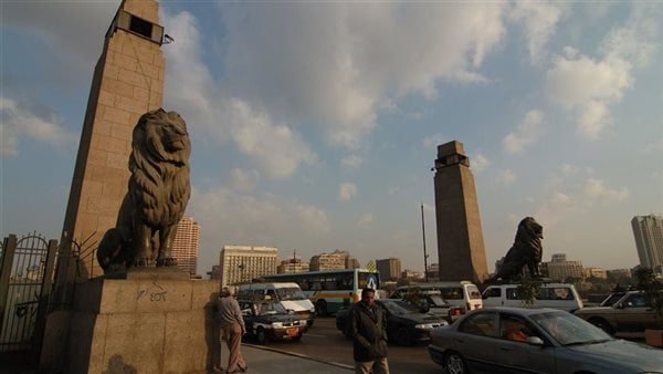 غلق كوبري قصر النيل بالكامل بسبب الصيانة والتحويلات البديلة المتاحة
