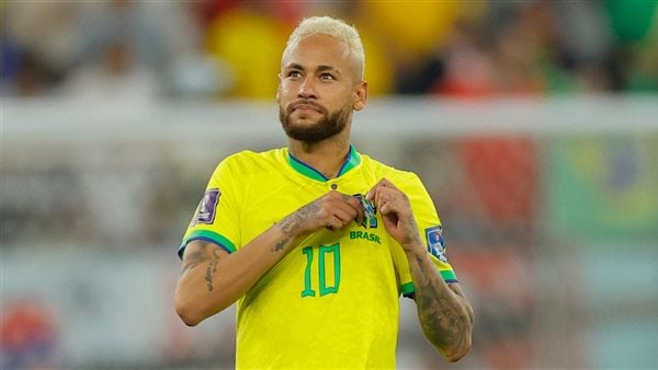 قائمة البرازيل لكأس العالم: عودة نيمار بعد عامين