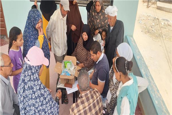 قافلة جامعة قناة السويس تقدم عيادات مجانية وإرشادات زراعية في الإسماعيلية