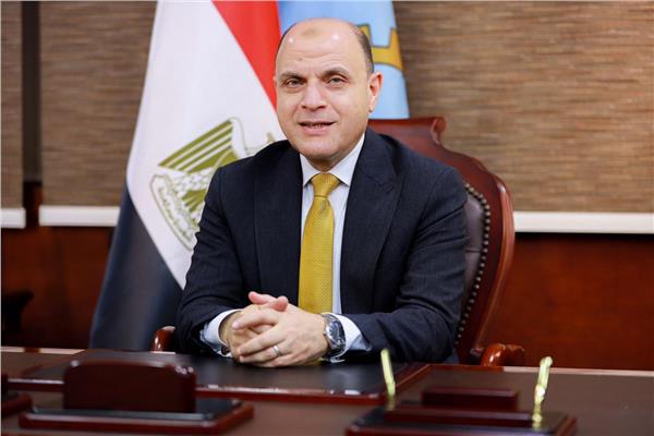 قافلة طبية تستفيد منها 2116 مواطنًا في تفهنا العزب بالغربية