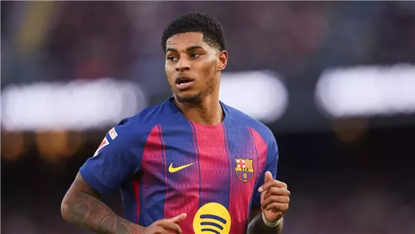 راشفورد يضغط للبقاء في برشلونة وقرار فليك بشأن الصفقة