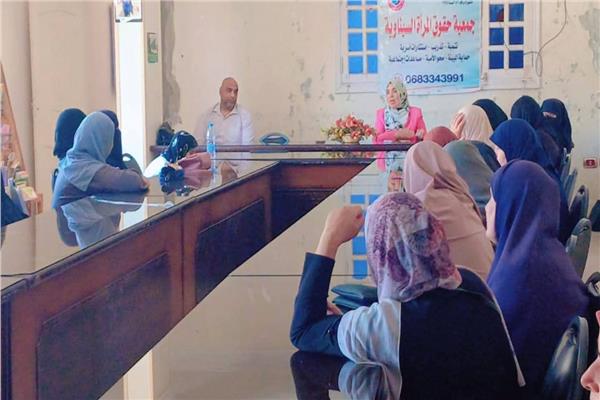 محاضرة توعوية في محافظة المساعيد حول مخاطر الزواج المبكر وزواج الأقارب