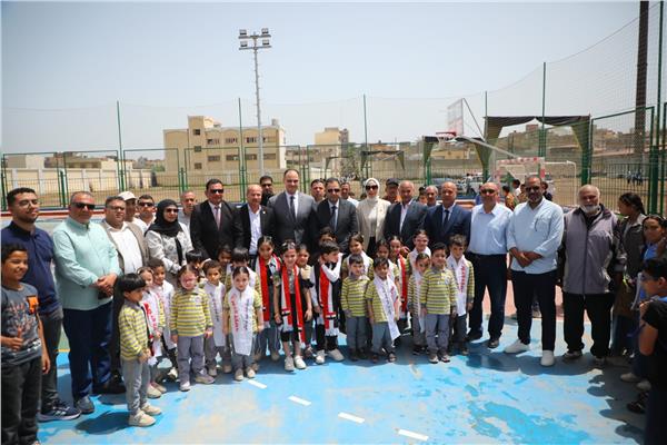 محافظ دمياط يفتتح ملعبًا جديدًا في مركز التنمية الشبابية بميت أبو غالب