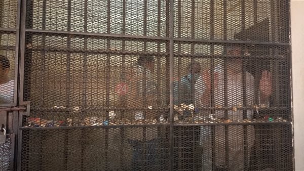محاكمة عاملين سودانيين بتهمة قتل شاب طعنًا في مدينة بدر 20 مايو