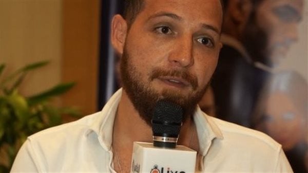 محكمة تسمح لسفر نجل الفنان محمود حجازي إلى أمريكا للعلاج