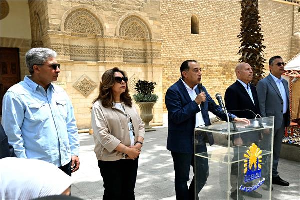 مدبولي: توجيهات من السيسي لتخفيف الضغط عن القاهرة القديمة