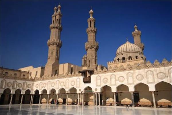 مواقيت الصلاة اليوم الاثنين 18 مايو 2026 في القاهرة والمحافظات