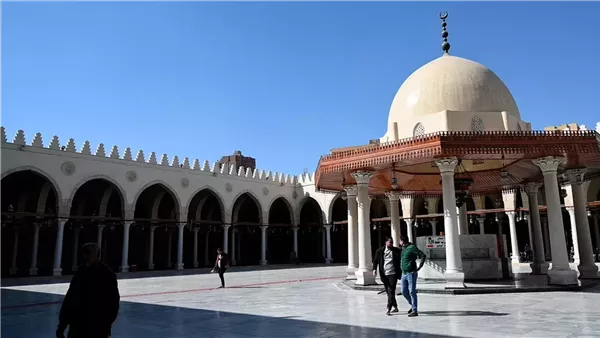 موعد أذان الظهر اليوم في مدن محافظة البحيرة