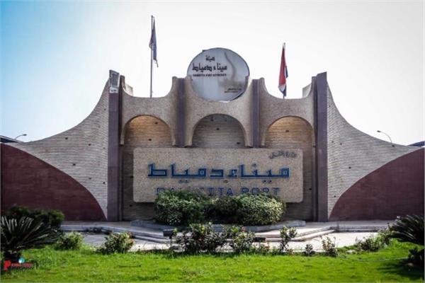 ميناء دمياط يستقبل السفينة ULTRAMED في أول عملية ترانزيت مباشر